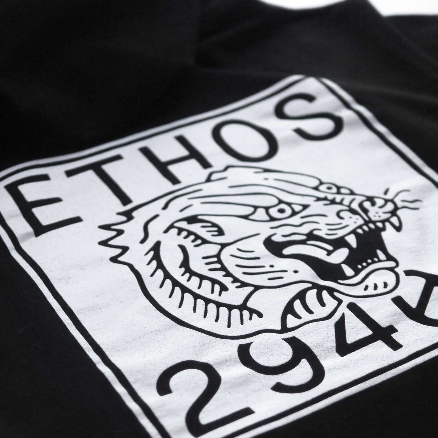 CONFLICT HOODIE