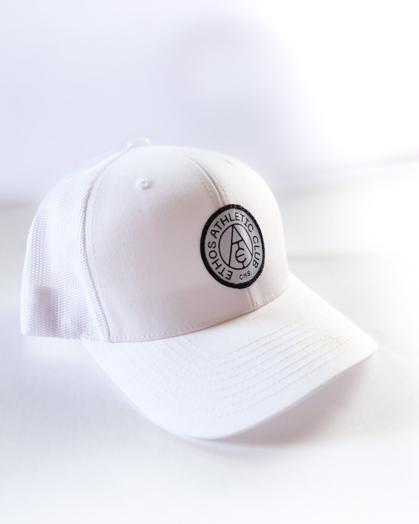 CREST HAT - CXII