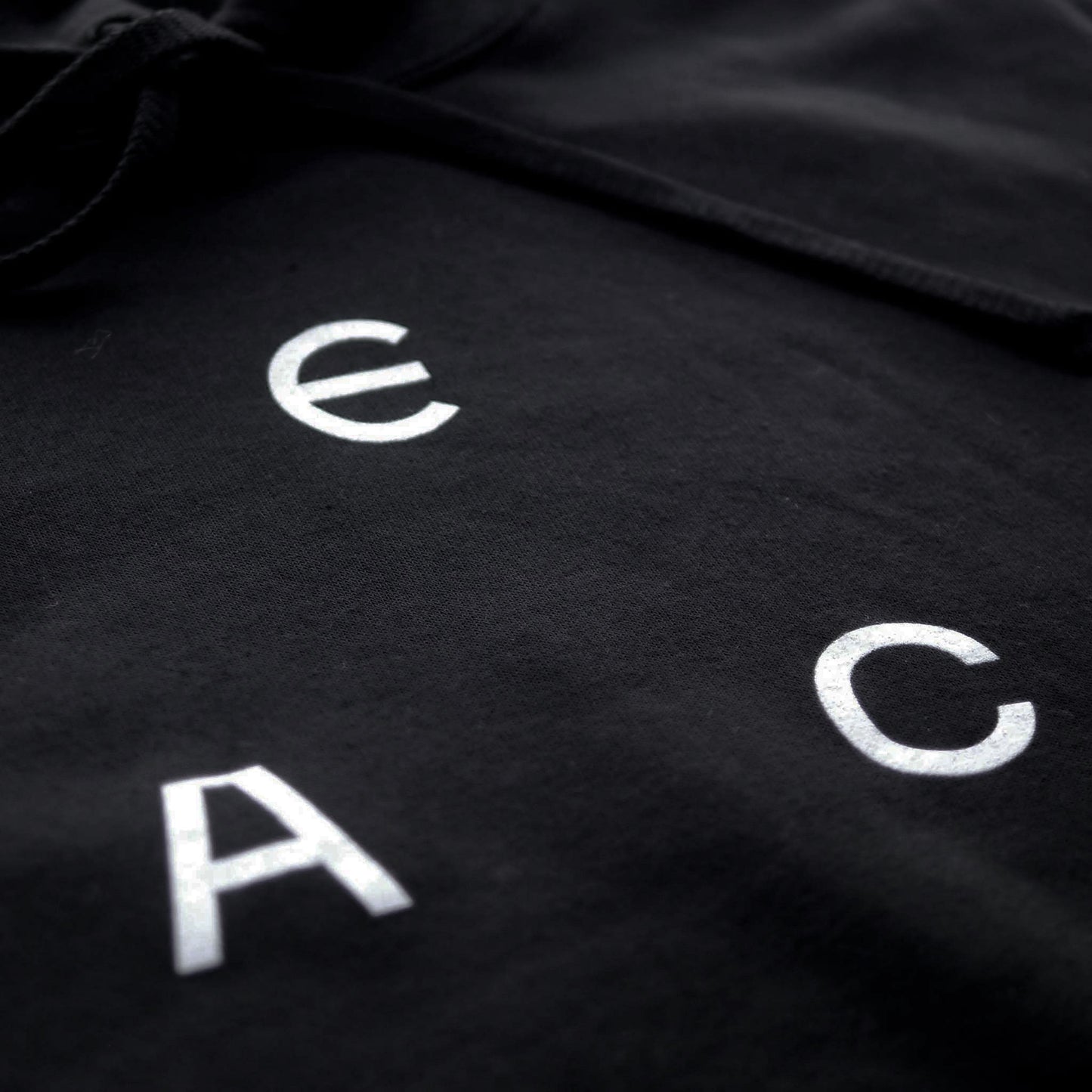 CONFLICT CROPPED HOODIE
